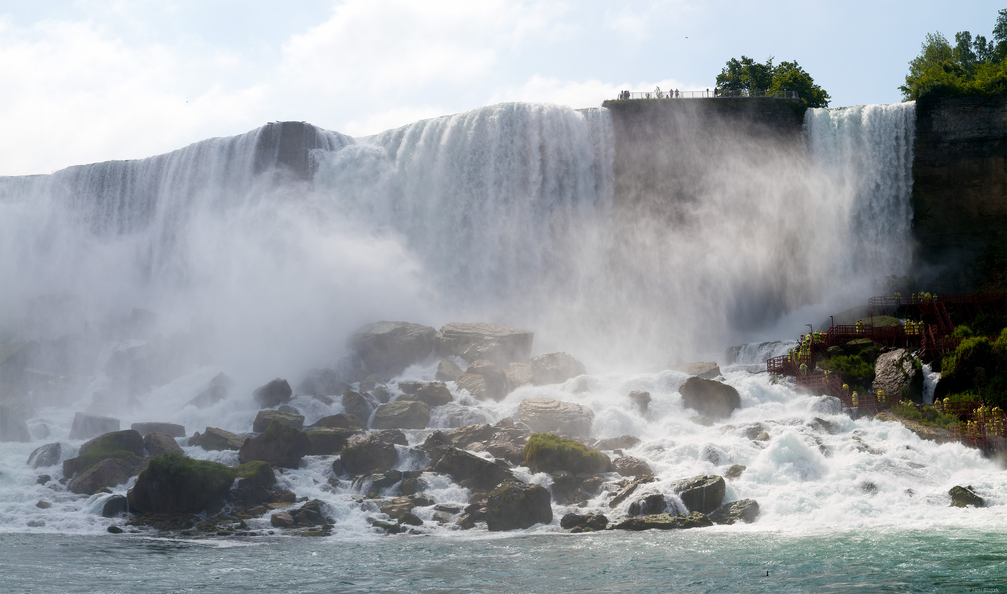 American side of Niagara falls.