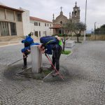 From time to time, we found drinking water fountains, which we took advantage of. It would not be possible to carry enough water for whole day with us. 